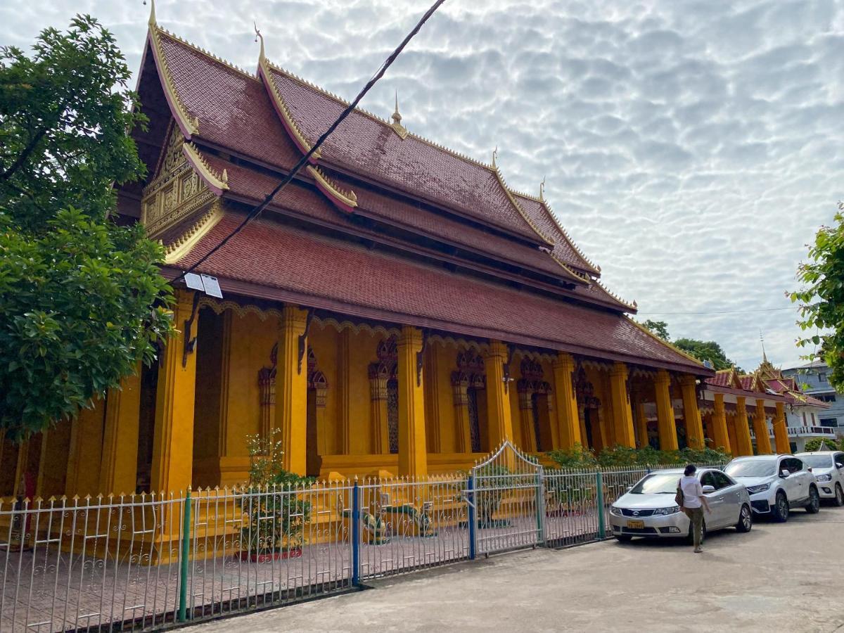 Mixay Paradise Hotel Vientiane Exterior foto